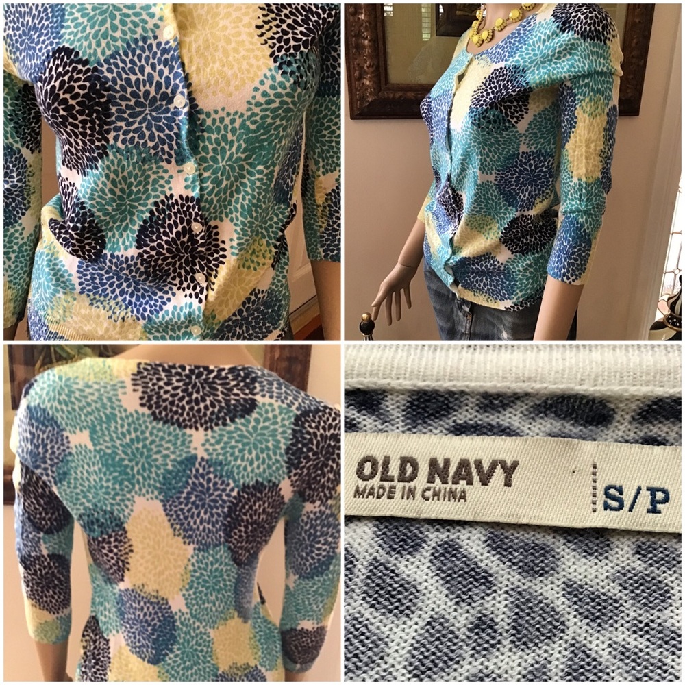 Old Navy cardigan - Picture 2 of 3